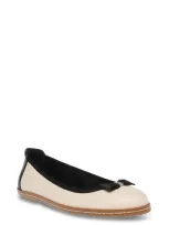 Anne Klein Women's Eve Flats In Ivory-black