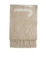 Jacquemus Logo Detailed Fringed Scarf In Beige