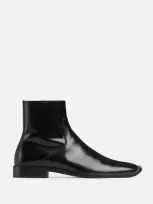 Bottega Veneta Comma Ankle Boot In Black