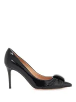 Gianvito Rossi 'patent Leather Dã©collet In White