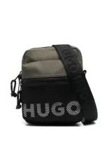 Hugo Contrasting-logo Mesh-overlay Messenger Bag In 绿色