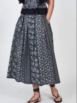 Hunter Alexis Skirt In Black Floral Stripe