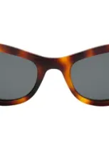 Illesteva Alexa Sunglasses In Gray