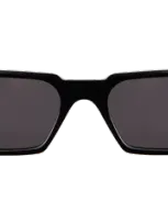 Illesteva Baxter Sunglasses In Black / Grey