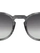 Illesteva Eldridge Sunglasses In Onyx / Grey Flat Gradient