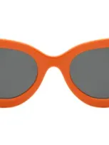 Illesteva Mary Lou Sunglasses In Red