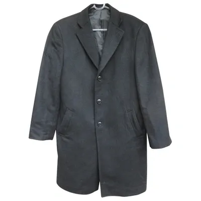 Pre-owned Carven Wool Coat In Black