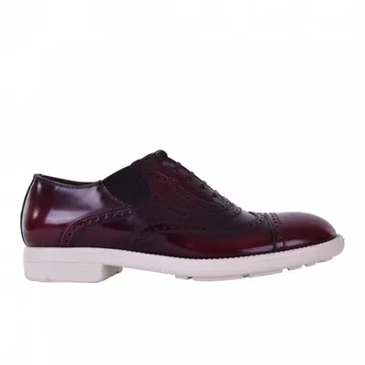 Pre-owned Dolce & Gabbana Leather Lace Ups In Burgundy