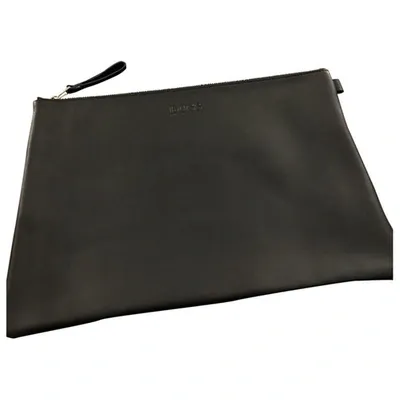 Pre-owned Hugo Boss Leather Small Bag In Black