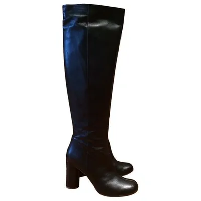 Pre-owned Joseph Leather Boots In Black