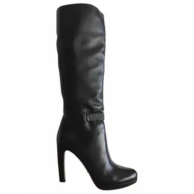 Pre-owned Prada Leather Boots In Black