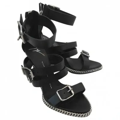 Pre-owned Giuseppe Zanotti Leather Sandals In Black