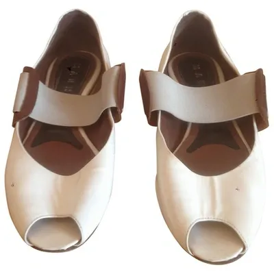 Pre-owned Marni Patent Leather Ballet Flats In White