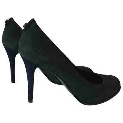 Pre-owned Stuart Weitzman Heels In Green