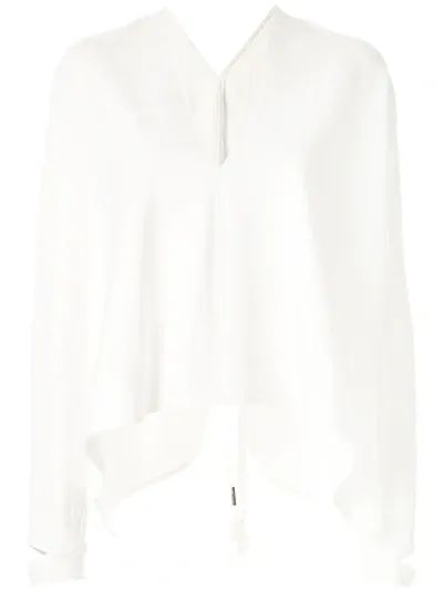 Taylor Variable V-neck Shirt In White