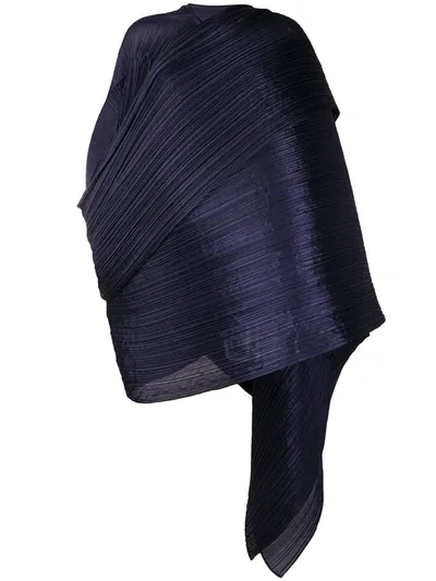 Issey Miyake Oversized Pleated Scarf In Blue