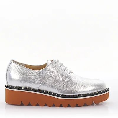 Truman's Lace Up Shoes 7953 Deerskin Rivets Silver