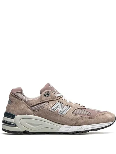 New Balance X Kith 990v2 Sneakers In Pink