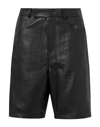 Deadwood Suzy Pleated Leather Shorts In Black