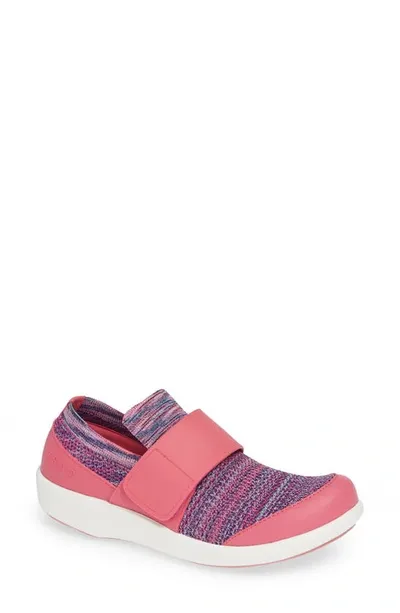 Traq By Alegria Qwik Sneaker In Pink Leather