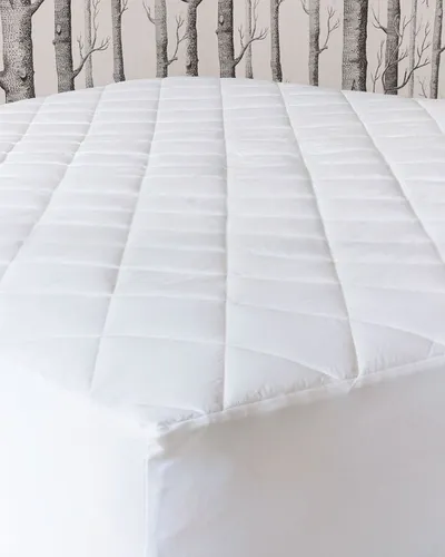 Eastern Accents Huron Full Mattress Pad In White