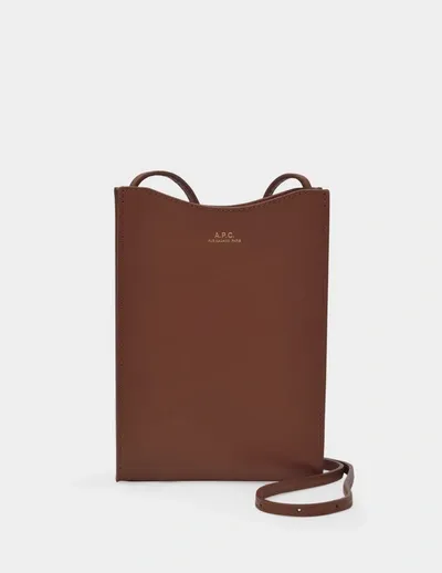 Apc Neck Pouch Jamie Crossbody - A.p.c. - Hazelnut - Leather In Brown