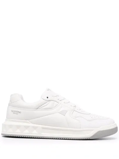 Valentino Garavani Roman Stud Low-top Sneakers In White