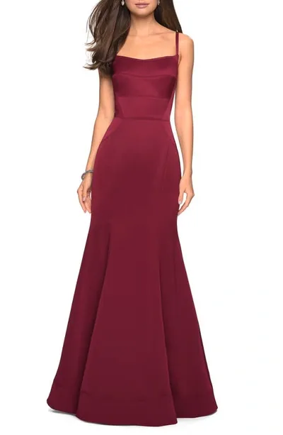 La Femme Structured Jersey Trumpet Gown In Burgundy