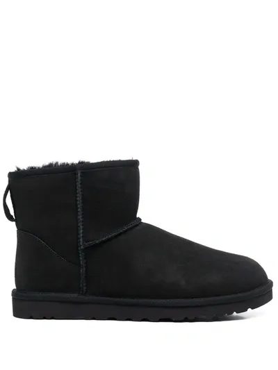 Ugg Mens Ankle Boot Classic Ii Mini Black Model