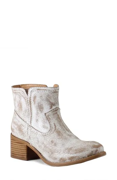 Diba True Walnut Grove Bootie In White