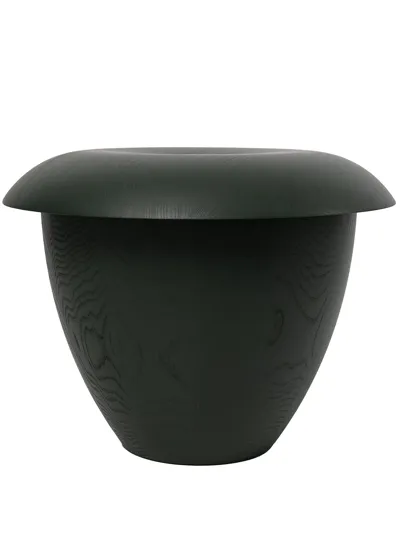 Karakter Bon Sculptural Stool In Grün