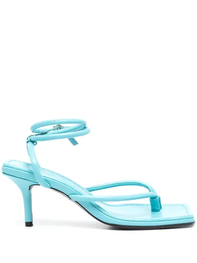 Juunj Padded Thong-strap Sandals In Blue