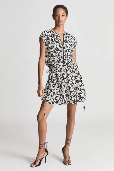 Reiss Marie Graphic Swirl Print Dress In Nocolor