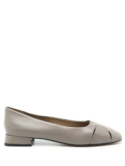 Studio Chofakian Block Heel Ballerina Shoes In Grey