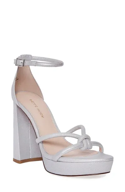 Pelle Moda Gilian Ankle Strap Sandal In Silver