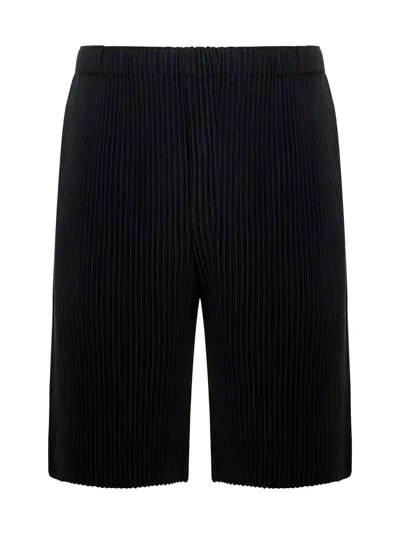 Issey Miyake Shorts In 15 Black