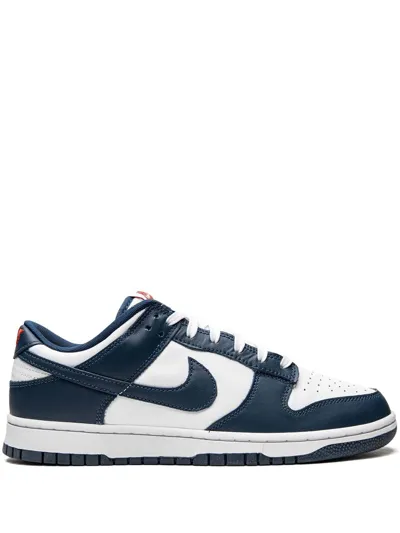 Nike Dunk Low Retro Sneakers In White