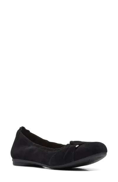 Clarks Rena Step Suede Flat In Black