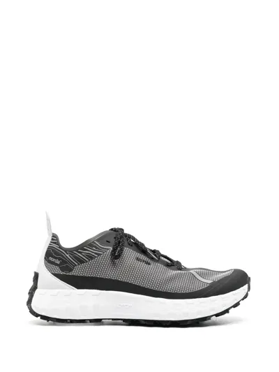 Norda 001 Mesh Running Sneakers In Black