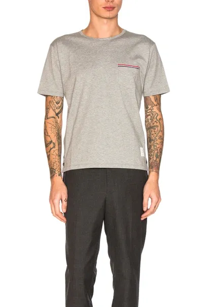 Thom Browne Jersey Cotton Short Sleeve Pocket Tee In Light Grey