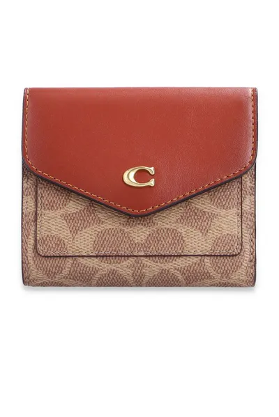 Coach Wyn Logo Plaque Small Wallet In Brown