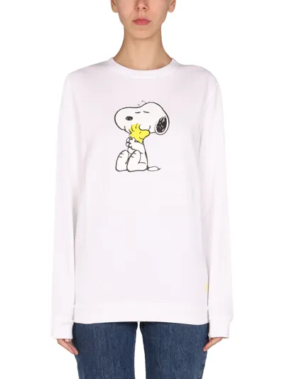 Moa Master Of Arts "snoopy" Sweatshirt In White