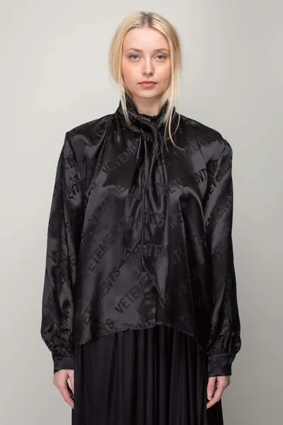 Vetements Monogram Scarf Blouse In Black