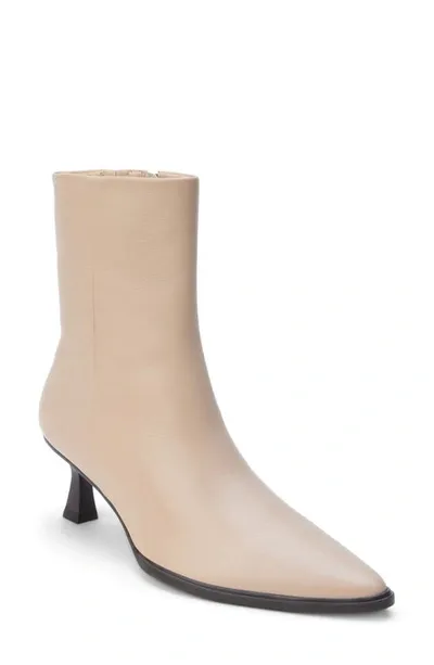 Matisse Gabbie Pointed Toe Bootie In Beige