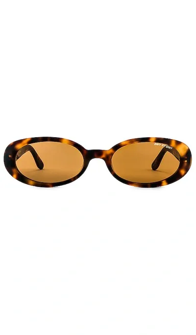 Dmy By Dmy Valentina Sunglasses In Brown