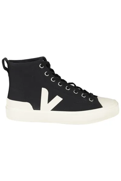 Veja Wata Ii In Black