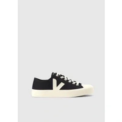 Veja Mens Wata Ii Low Trainers In Black Pierre