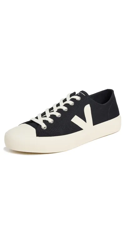 Veja Wata Ii Low Sneakers In Black  