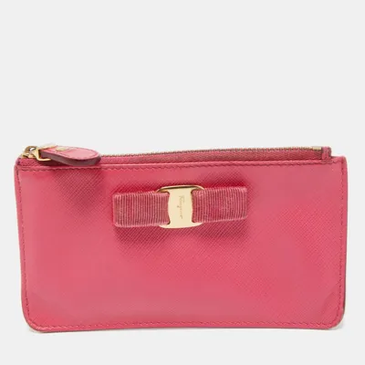 Pre-owned Ferragamo Fuchsia Leather Bow Zip Coin Purse In Pink