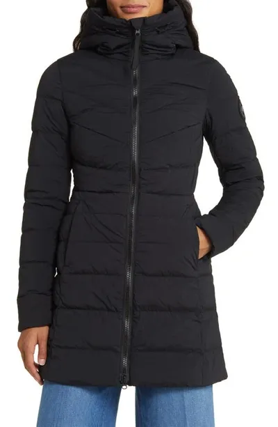 Canada Goose Clair Hooded Puffer Coat In Black